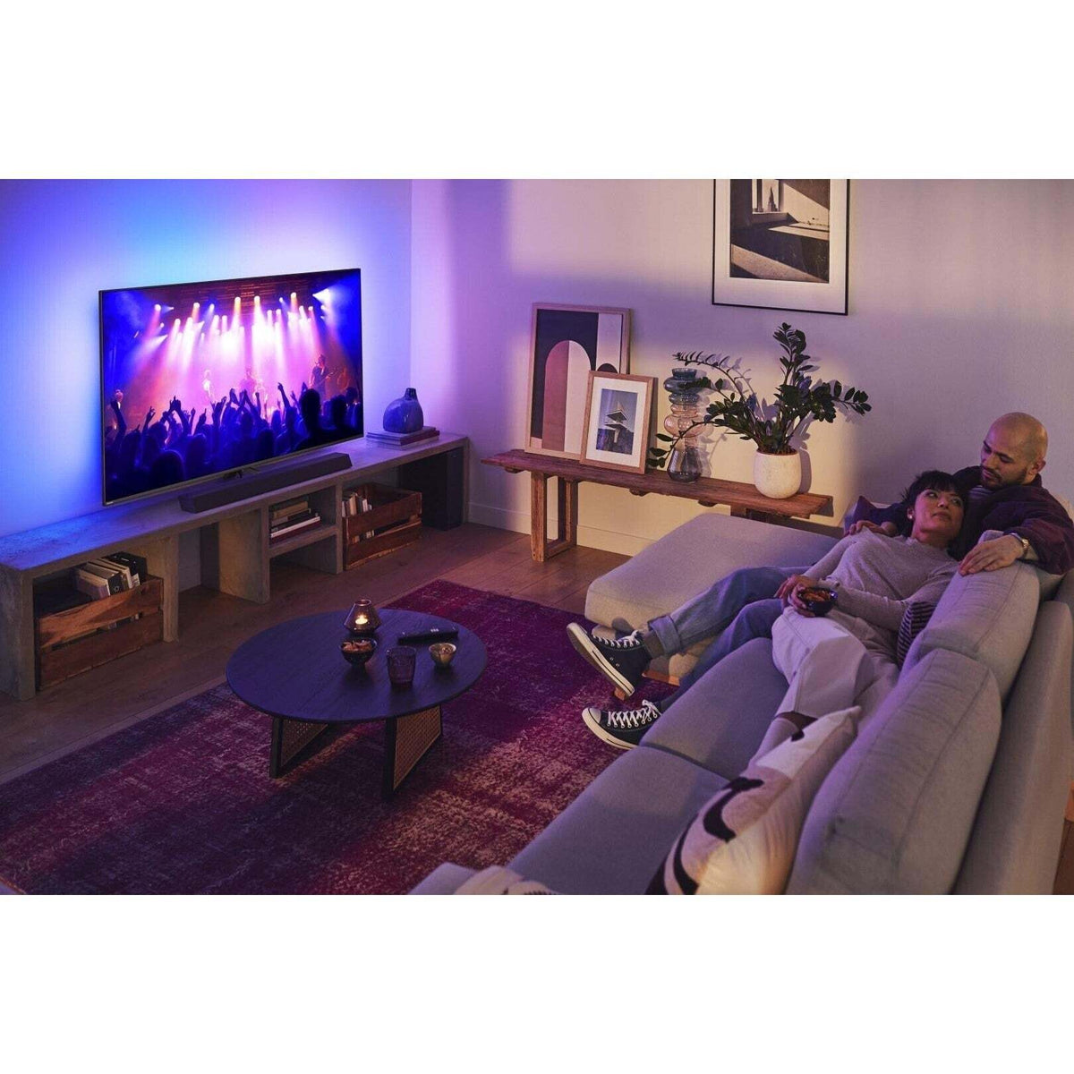 Smart televízor Philips 43PUS8556 (2021) / 43&quot; (108 cm)