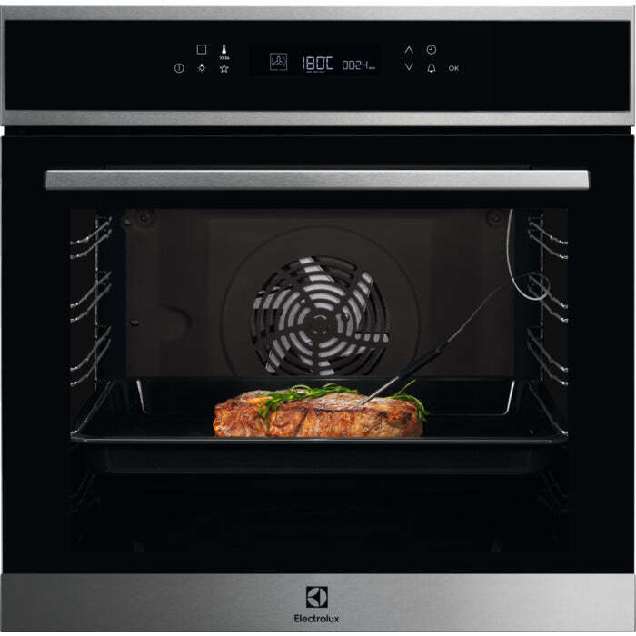 Vstavaná rúra Electrolux SENSE SenseCook EOE7C31X