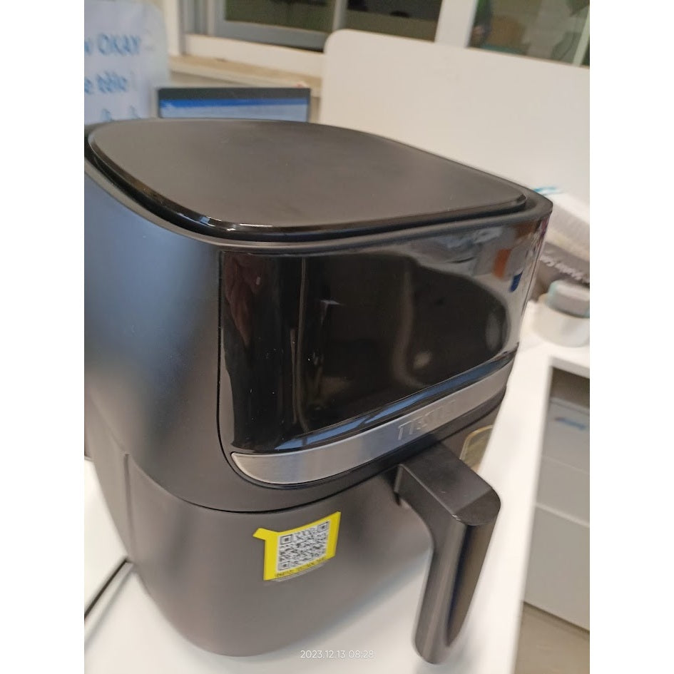 Fritéza TESLA AirCook Q55 XL, 5,7l VADA VZHĽADU, ODRENINY