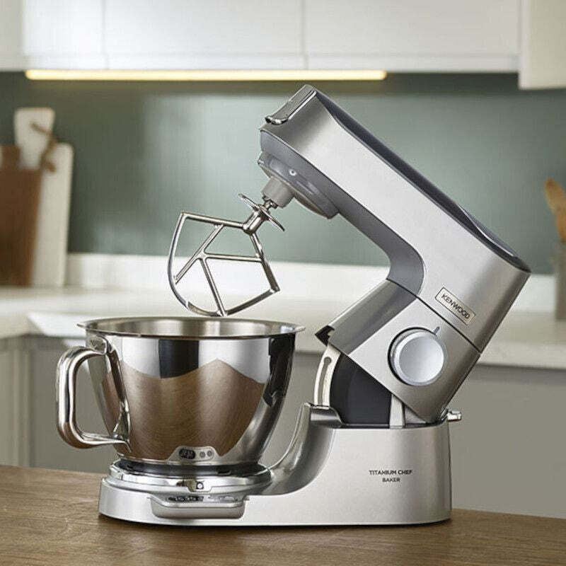 Kuchynský robot Kenwood KVC85124S Titanium Chef Baker