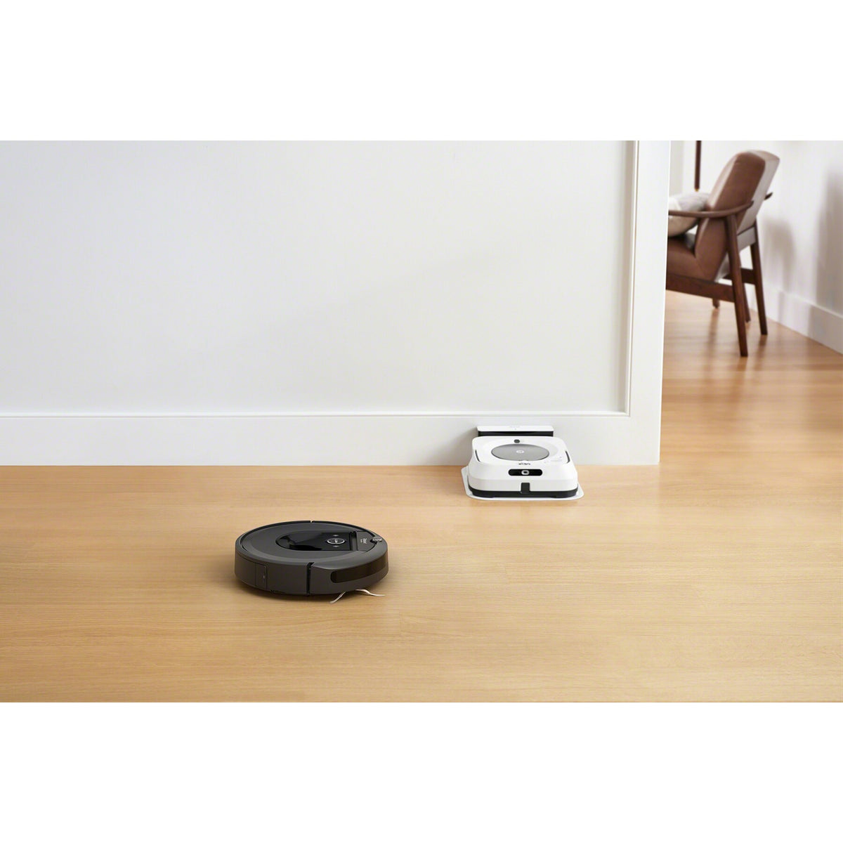 Robotický vysavač iRobot Roomba i7